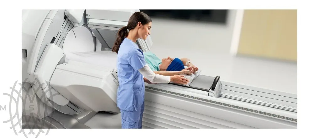 GE HealthCare NM/CT 870 DR ОФЭКТ/КТ